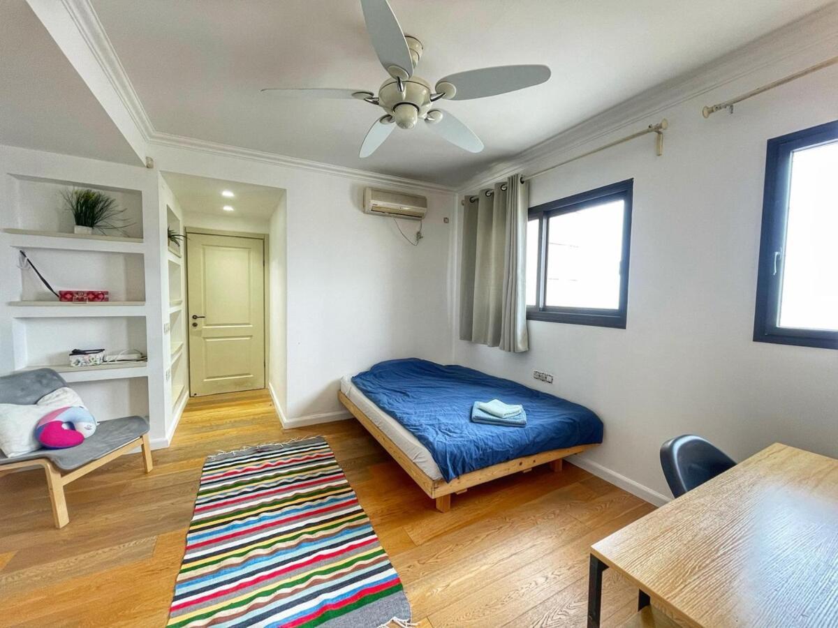 Beautiful Penthouse W/Amazing View, Prime Location Apartman Ramat Gan Kültér fotó